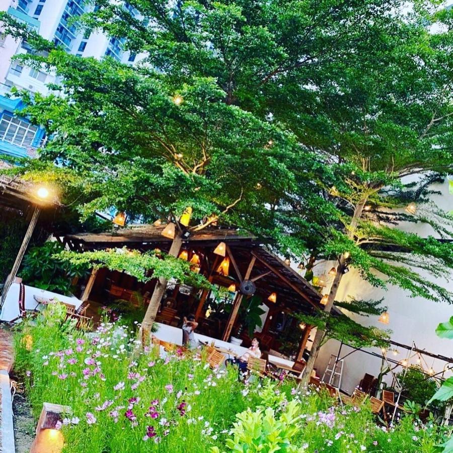 Seasing Boutique Hotel Nha Trang Buitenkant foto