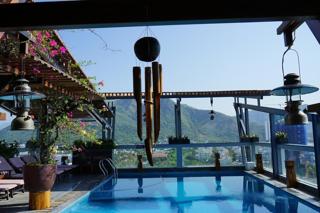 Seasing Boutique Hotel Nha Trang Buitenkant foto