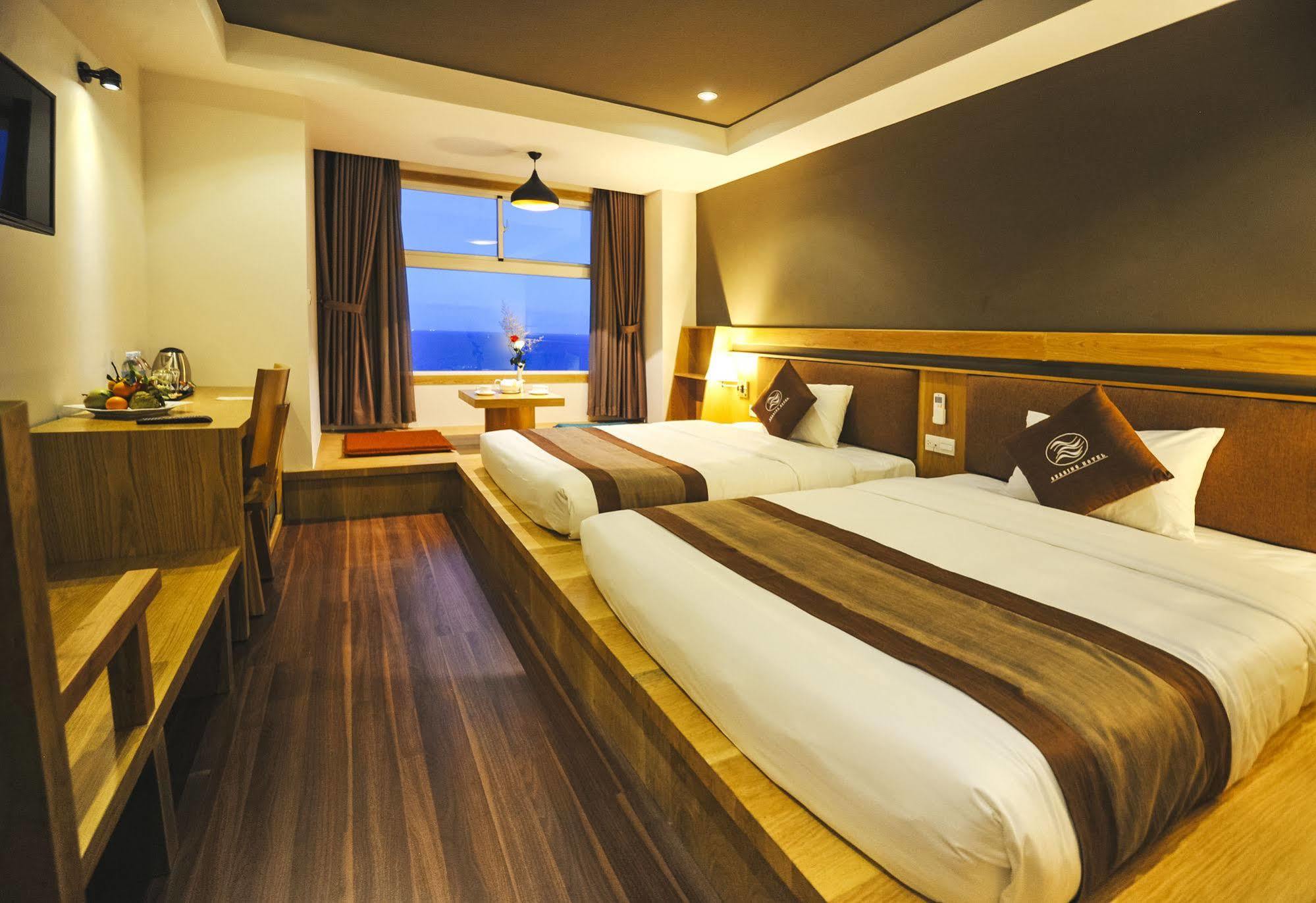 Seasing Boutique Hotel Nha Trang Buitenkant foto