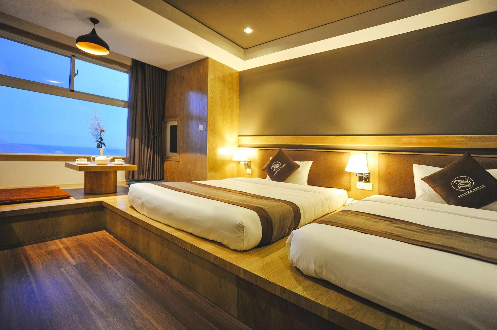 Seasing Boutique Hotel Nha Trang Buitenkant foto